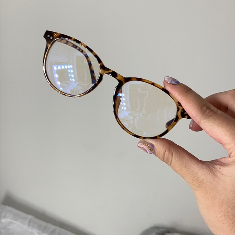 Blue light glasses